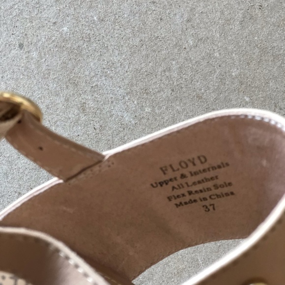 Wittner Gold Studded Nude Leather Sandal - Picture 7 of 10